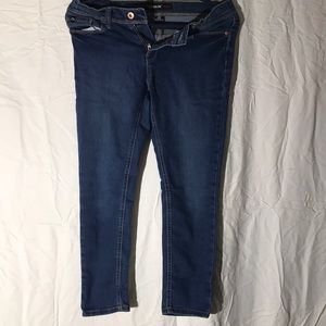 Girls Jordache skinny jeans